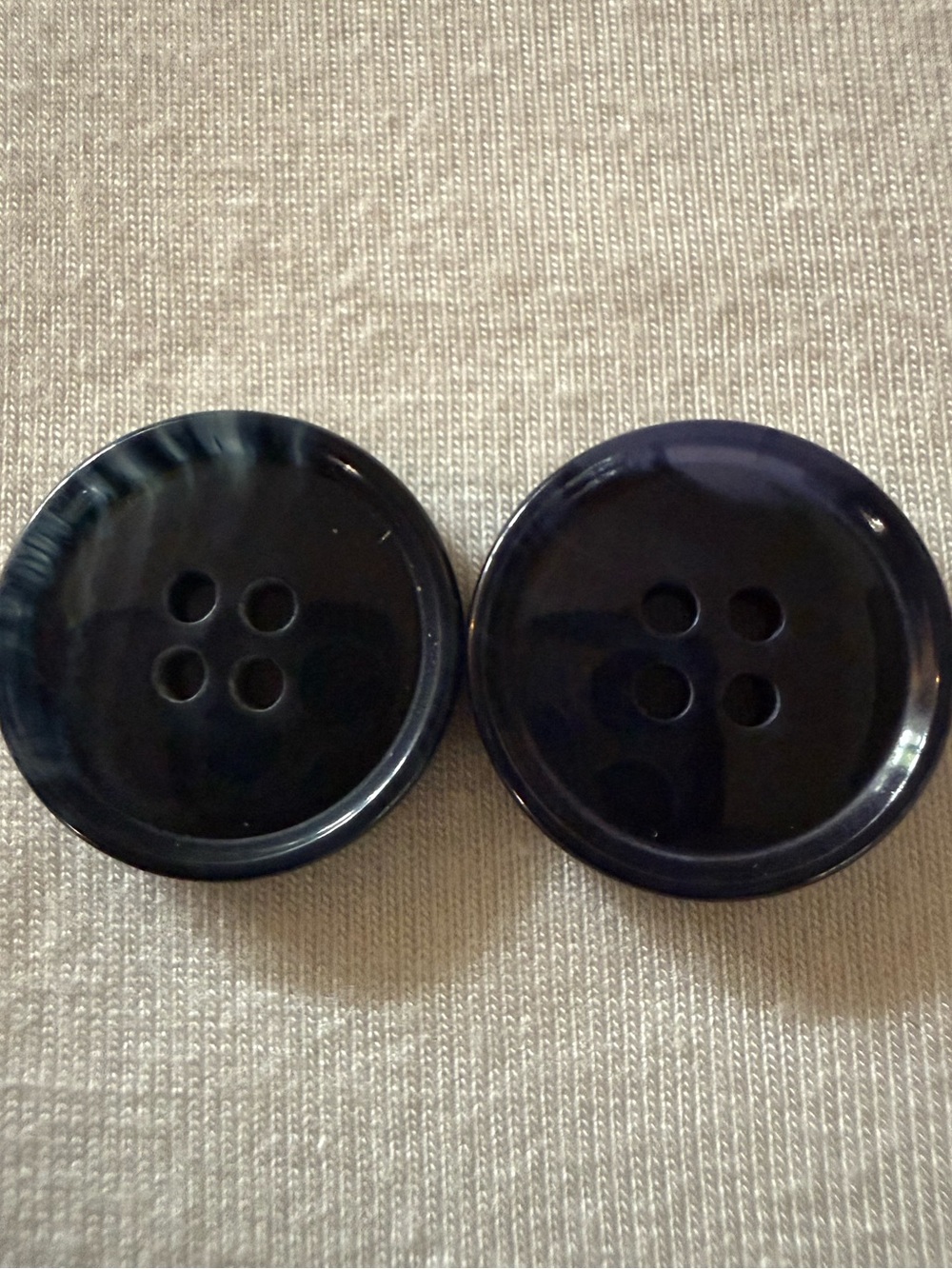 EUVC 1 Inch Plastic Glossy Navy Blue Four-Hole Buttons - Set of 2
